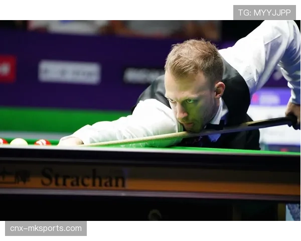 特鲁姆普轻松战胜埃默里 晋级斯诺克国际锦标赛次轮